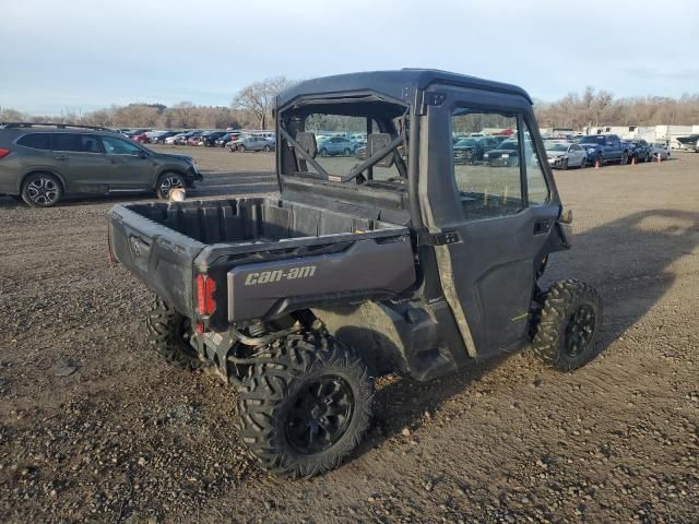 2018 Can-Am Defender XT Cab HD8