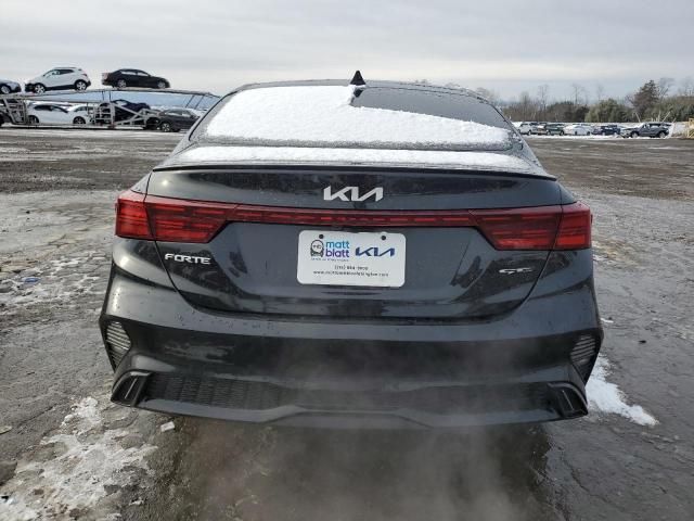 2023 KIA Forte GT Line