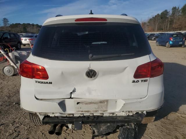 2015 Volkswagen Tiguan S