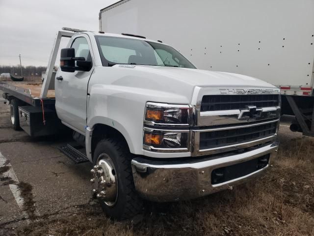 2022 Chevrolet Silverado Medium Duty