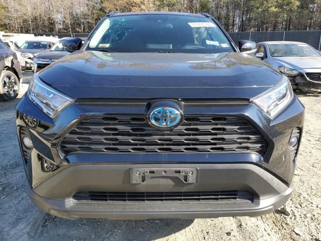 2020 Toyota Rav4 XLE