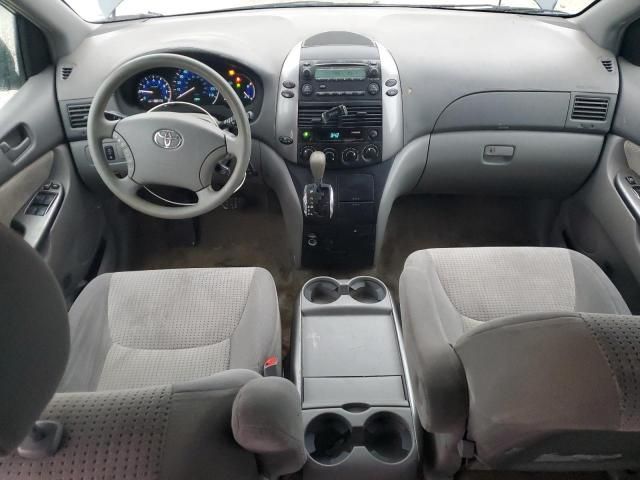 2008 Toyota Sienna CE