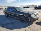 2005 Lincoln Town Car Signature Limited