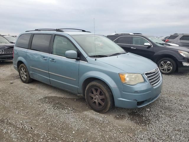 2010 Chrysler Town & Country Touring