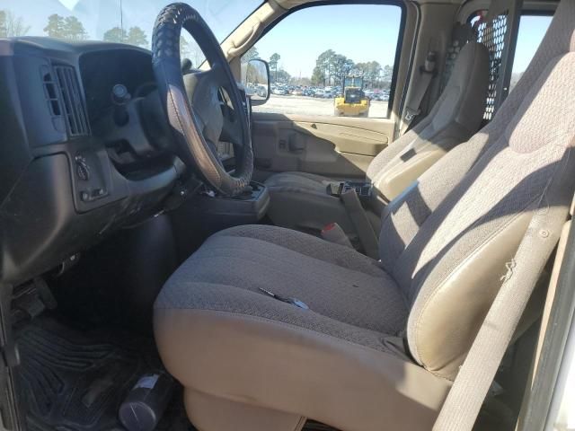 2005 GMC Savana G2500