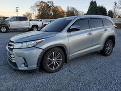 Toyota Highlander Vehiculos salvage en venta: 2017 Toyota Highlander SE