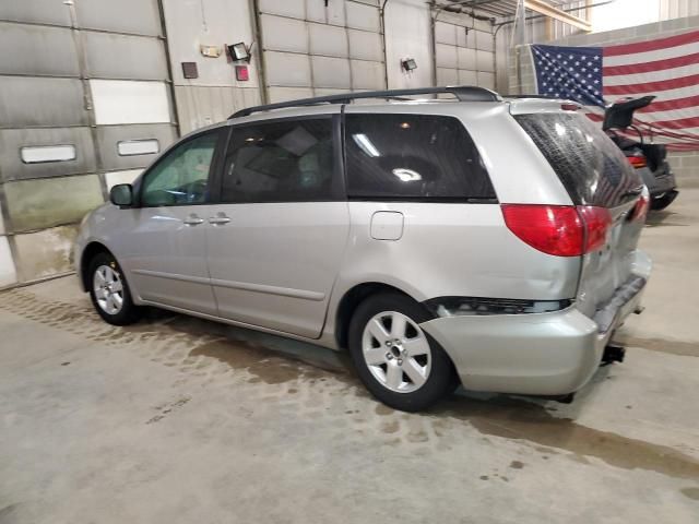 2008 Toyota Sienna CE