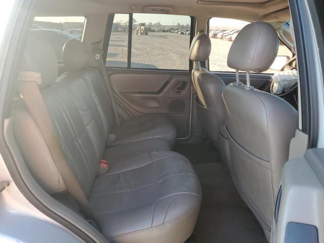 2004 Jeep Grand Cherokee Laredo