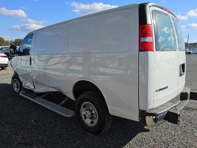 2023 Chevrolet Express G2500