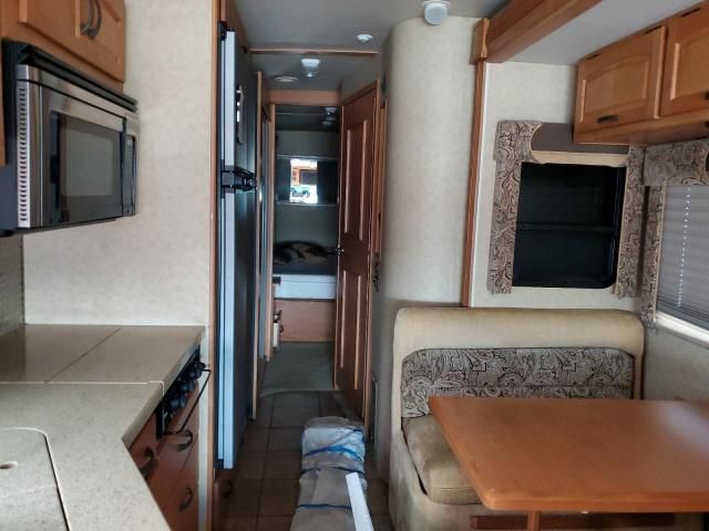 2008 Winnebago 2008 Workhorse Custom Chassis Motorhome Chassis W2