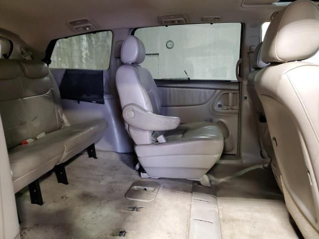 2008 Toyota Sienna XLE