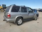 2001 Nissan Pathfinder LE