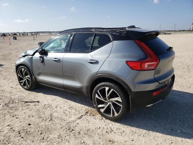 2019 Volvo XC40 T5 R-Design