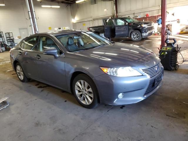 2013 Lexus ES 300H