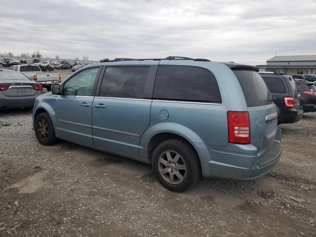 2010 Chrysler Town & Country Touring