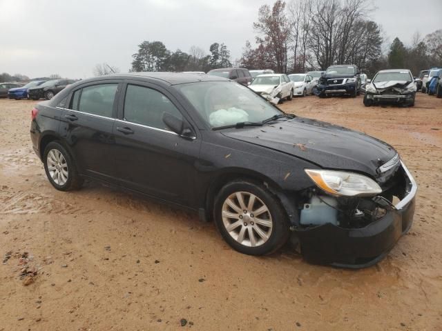 2013 Chrysler 200 Touring