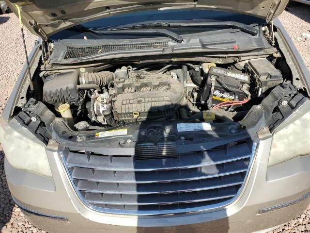 2008 Chrysler Town & Country Limited