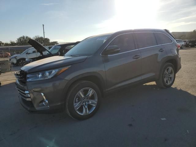 2017 Toyota Highlander Limited