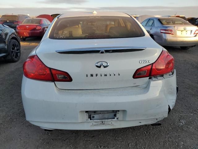 2011 Infiniti G25