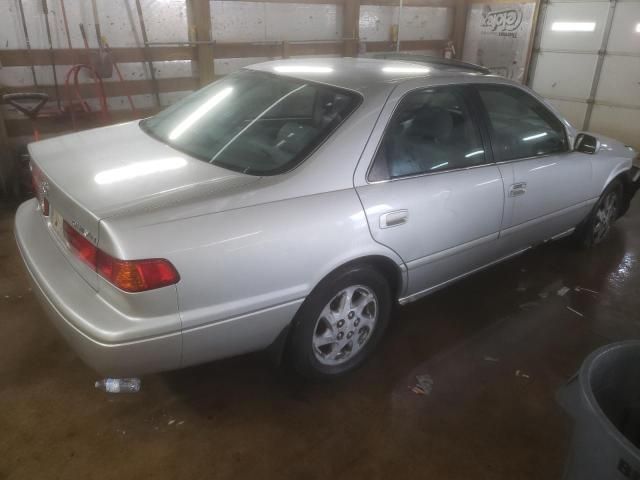 2000 Toyota Camry CE