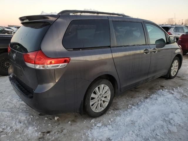 2014 Toyota Sienna XLE