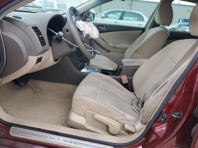 2010 Nissan Altima Base