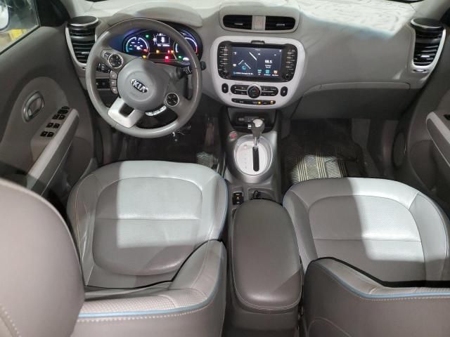 2016 KIA Soul EV +