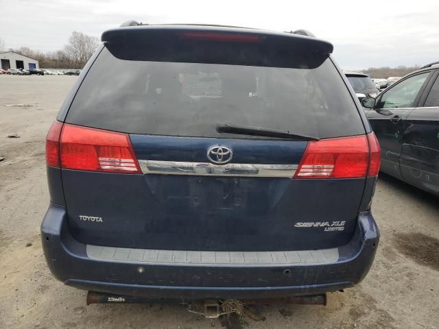 2004 Toyota Sienna XLE