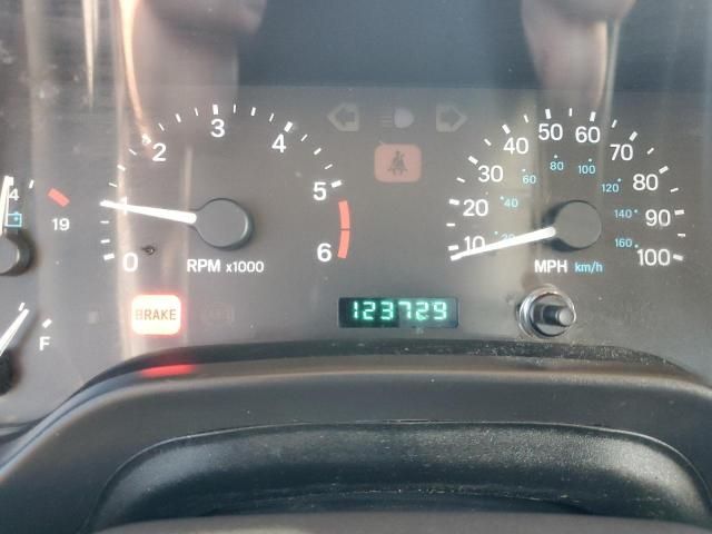 2000 Jeep Wrangler / TJ Sport