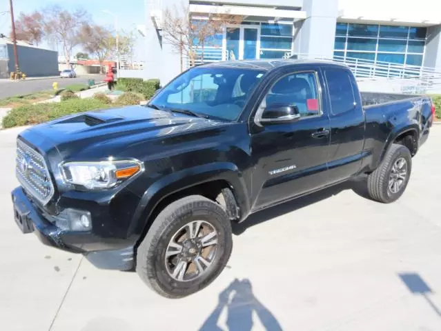 2017 Toyota Tacoma Access Cab