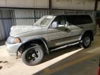 2002 Mitsubishi Montero Sport ES