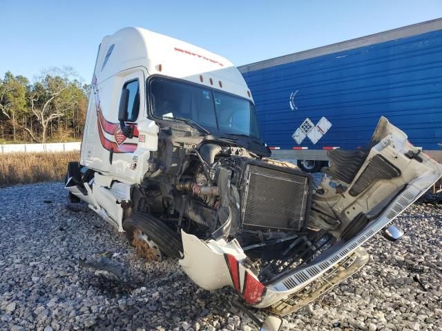 2017 Freightliner Cascadia 125