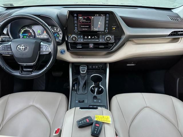 2021 Toyota Highlander Hybrid XLE