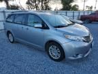 2013 Toyota Sienna XLE