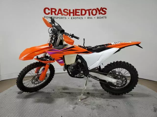 2024 KTM Enduro