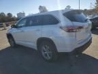 2015 Toyota Highlander LE