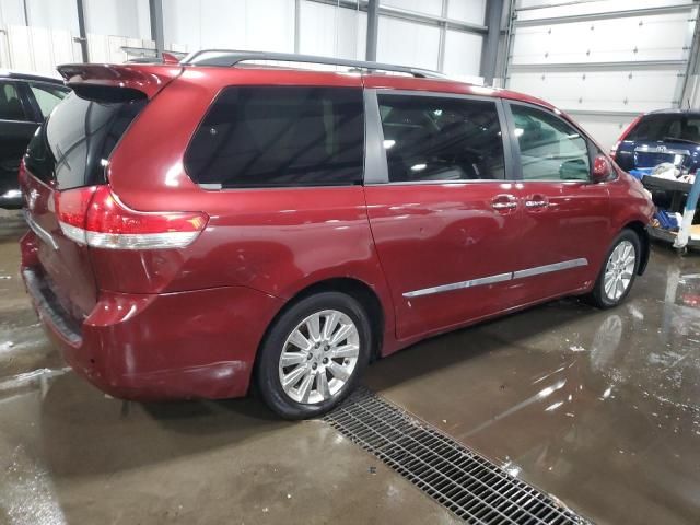 2011 Toyota Sienna XLE