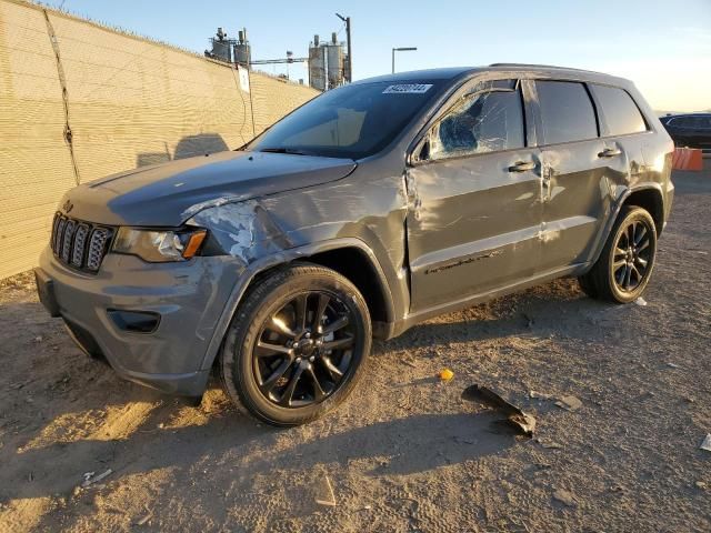 2020 Jeep Grand Cherokee Laredo