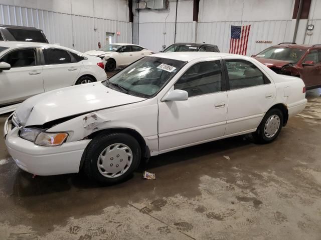 1998 Toyota Camry LE