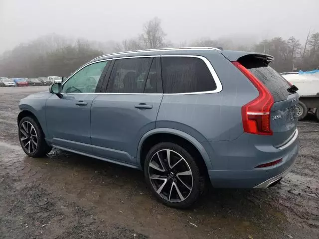 2020 Volvo XC90 T6 Momentum