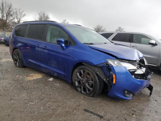 2020 Chrysler Pacifica Touring L Plus