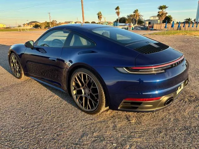 2021 Porsche 911 Carrera