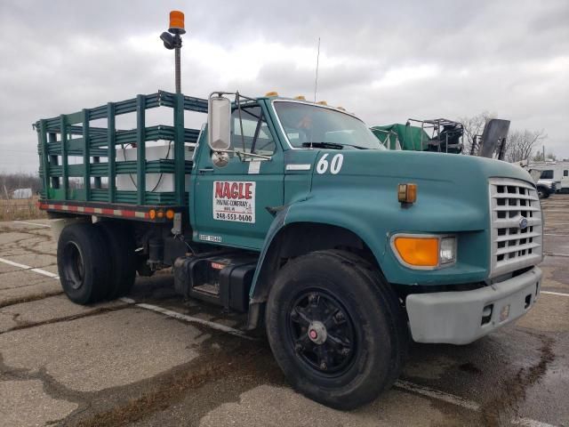 1995 Ford F800