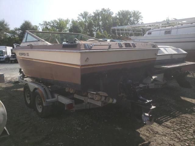 1982 Chris Craft Boat