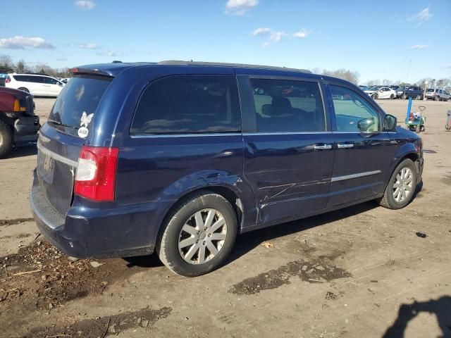 2015 Chrysler Town & Country Touring