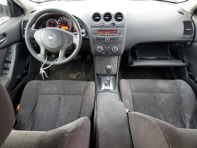 2011 Nissan Altima Base