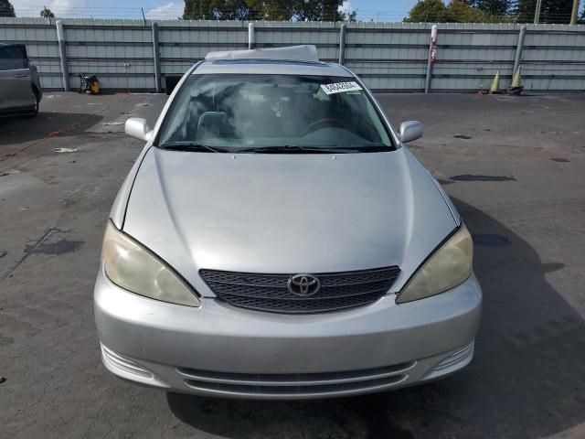 2004 Toyota Camry LE