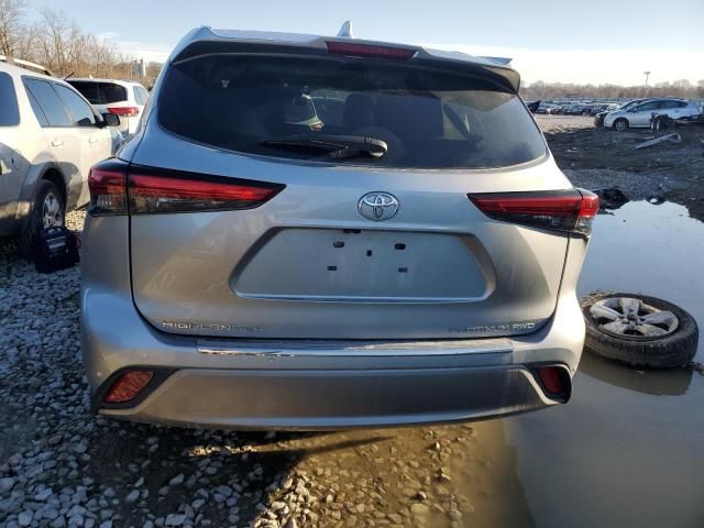 2023 Toyota Highlander L