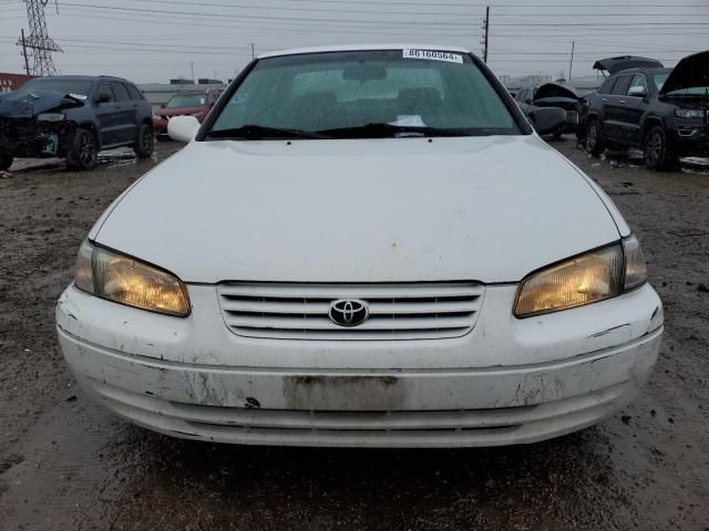 1999 Toyota Camry LE