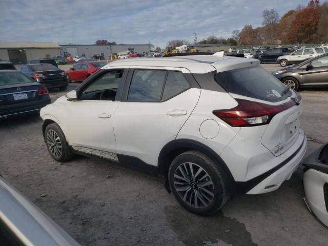 2022 Nissan Kicks SV